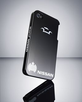 Nissan супер-чехол для iPhone