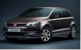 Цена Volkswagen Polo Style, вид спереди Цена Volkswagen Polo Style, вид спереди