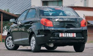 Отзыв о Chery Bonus: вид сзади Отзыв о Chery Bonus: вид сзади