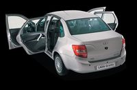 Вид сзади сбоку на фото Lada Granta … Вид сзади сбоку на фото Lada Granta …
